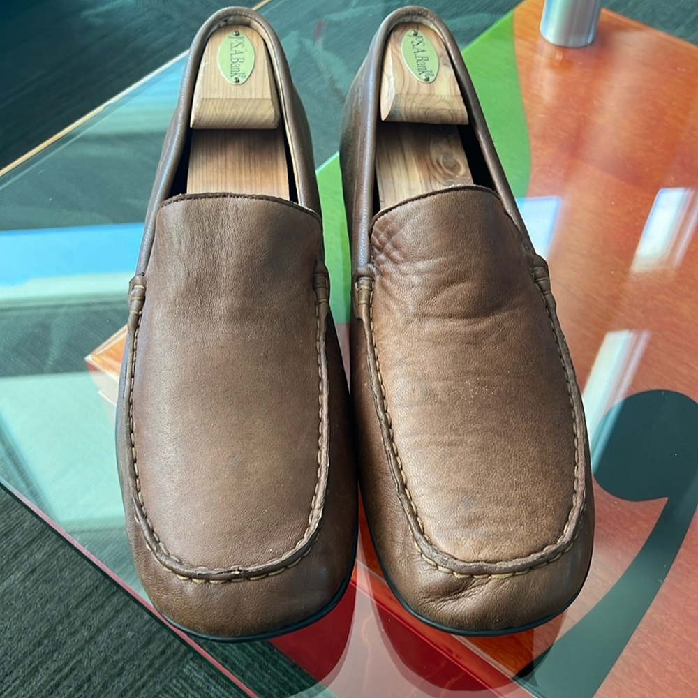 Born loafer leather shoe size 12 EUC